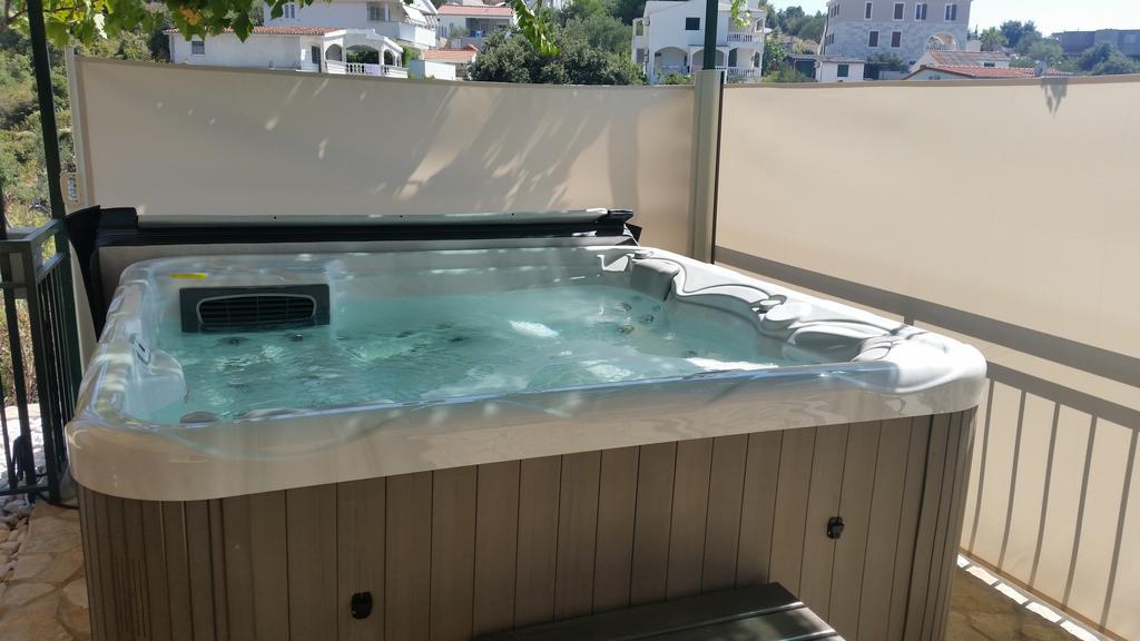 Holiday Home Mirna Vala Sevid Exterior photo